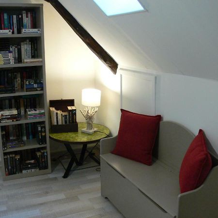 Le Clos Des Archers Laveyssiere Bagian luar foto