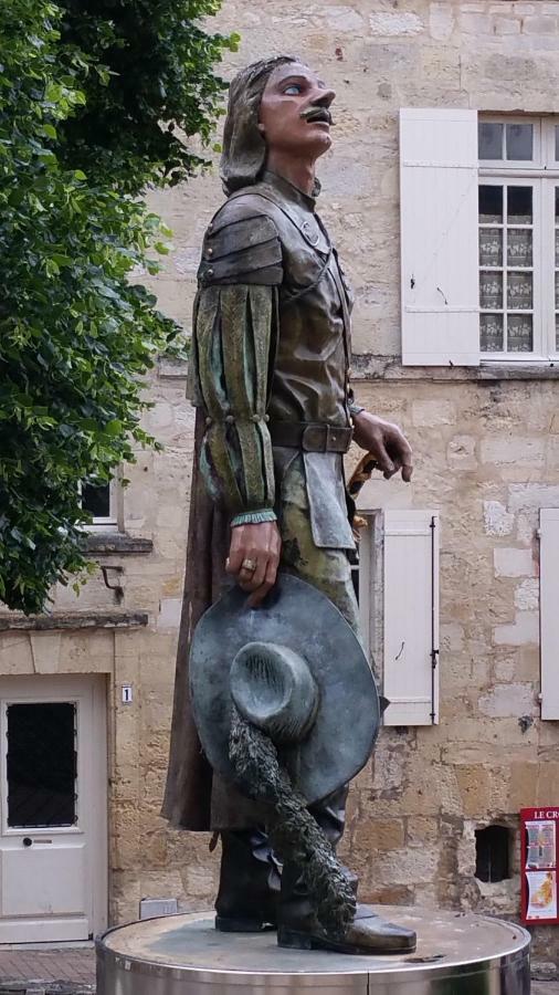 Le Clos Des Archers Laveyssiere Bagian luar foto
