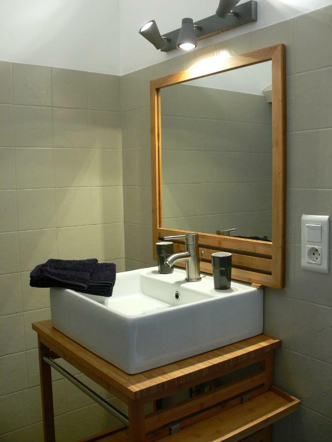 Le Clos Des Archers Laveyssiere Bagian luar foto