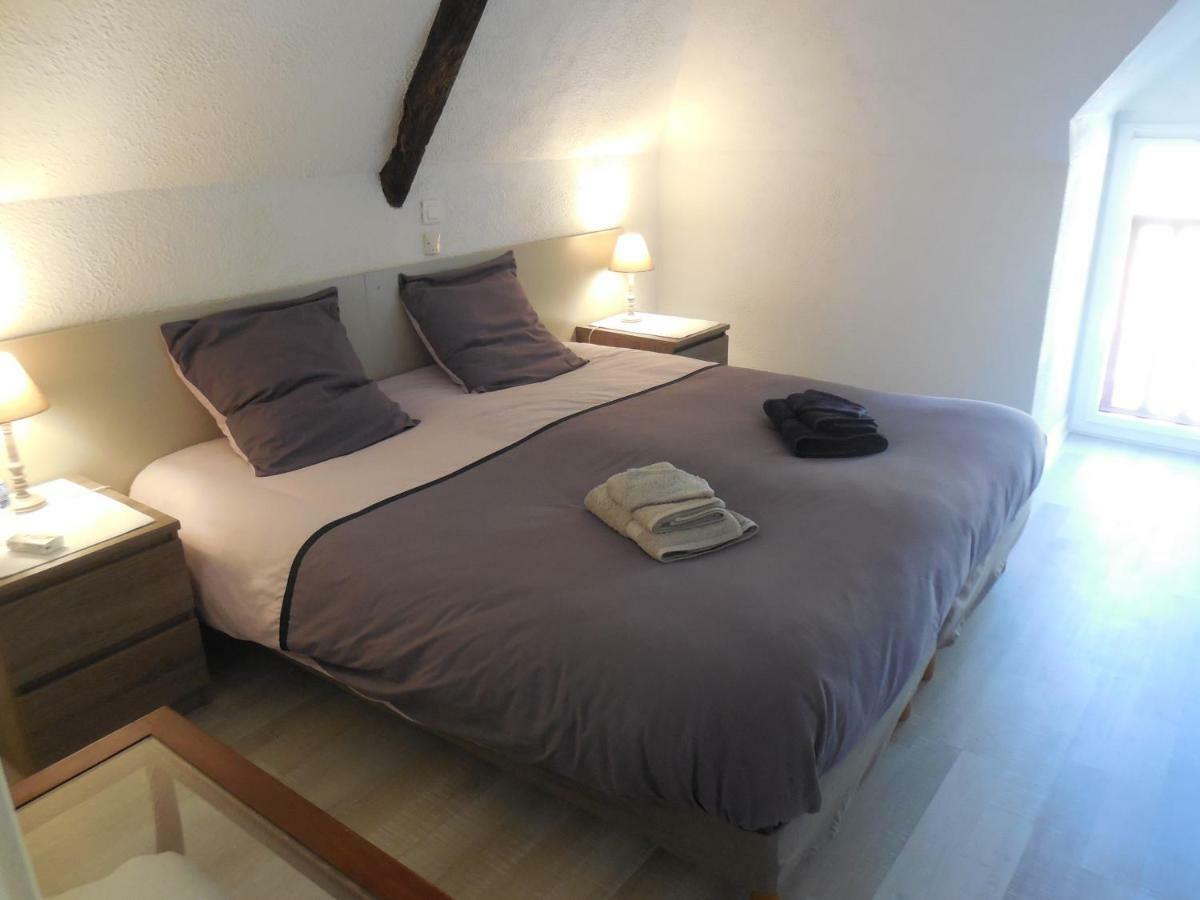 Le Clos Des Archers Laveyssiere Bagian luar foto